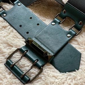BCBG Green Faux Leather Wide Stretch Buckle Belt